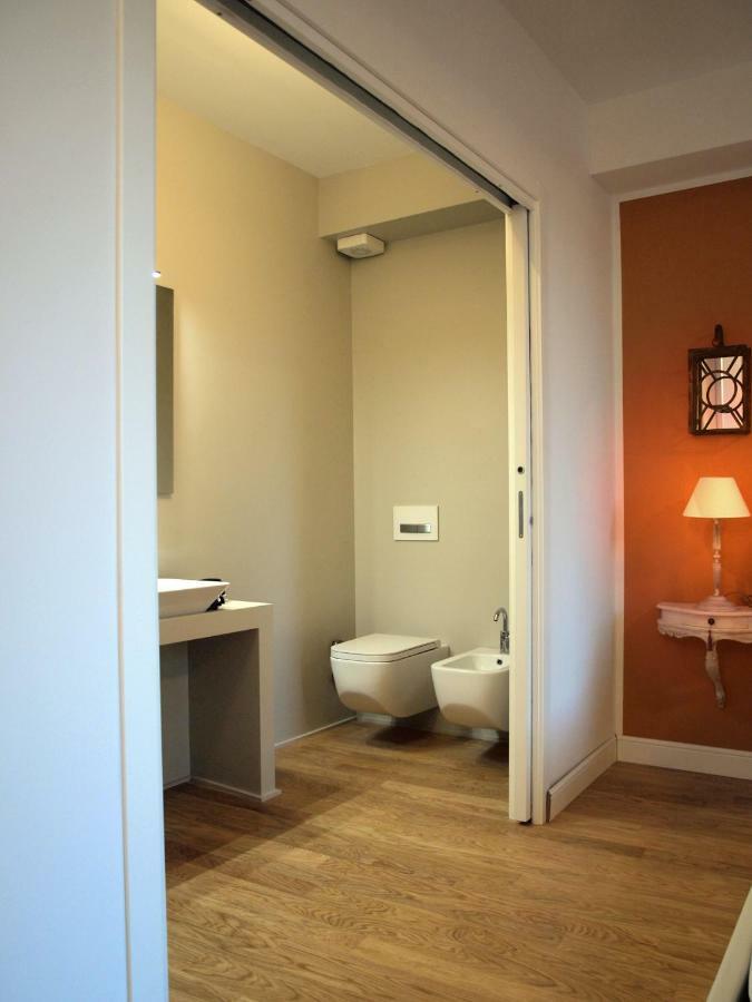 בולוניה Cosmopolitan Central Rooms מראה חיצוני תמונה