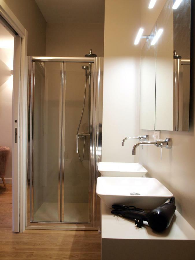 בולוניה Cosmopolitan Central Rooms מראה חיצוני תמונה