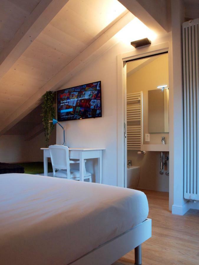 בולוניה Cosmopolitan Central Rooms מראה חיצוני תמונה